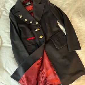 Love Moschino, size 8 US, color dark Navy Blue, burgundy satin interior